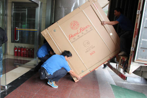 临漳钢琴贵重工艺品无忧运